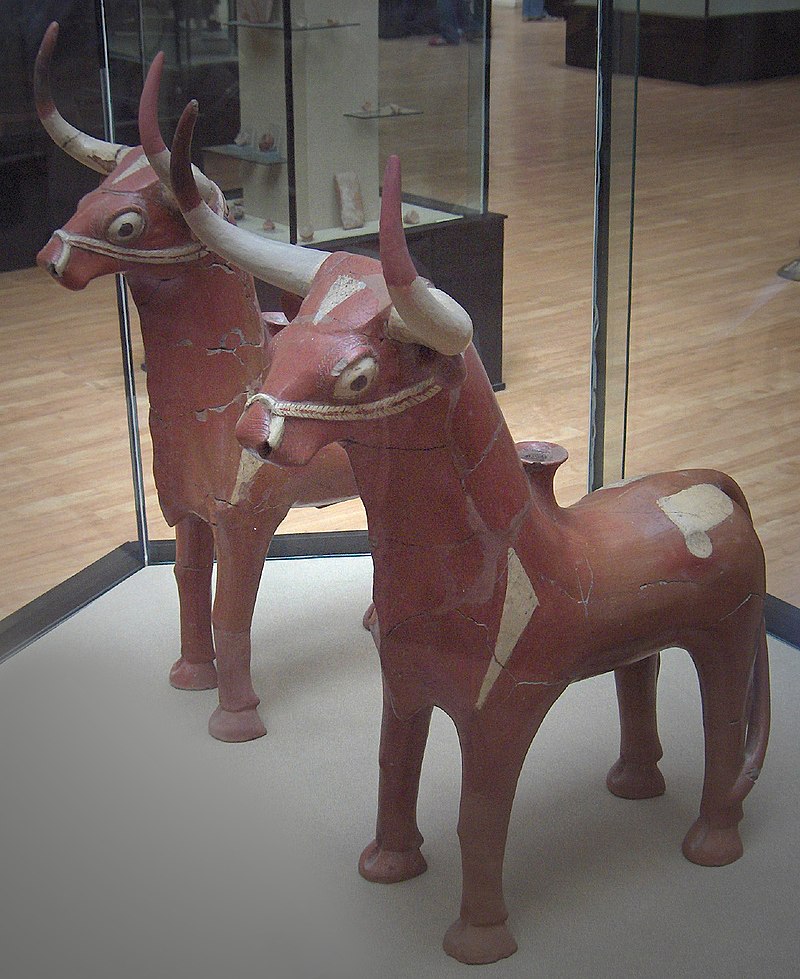 Ceremonial vessels in shape of bulls called Hurri (day) and Seri (night), Hittite Old Kindgom,16th century BC, Museum of Anatolian Civilizations, Ankara.