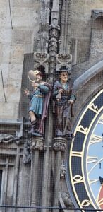 Statuettes on the left side of the astronomical dial of the Prague Astronomical Clock. Image: 360onhistory.com